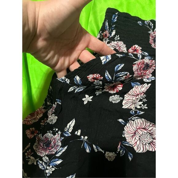 Three Dots Ladies' Floral Printed Shorts with Pockets size XXL - Picture 5 of 8